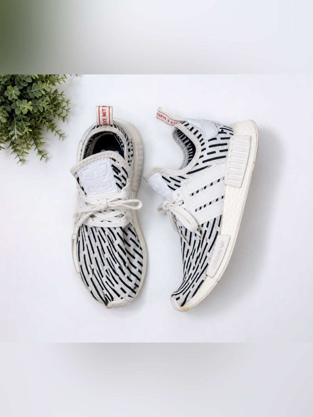Adidas NMD R1 Black White Knit Sneakers Mens 8 Streetwear